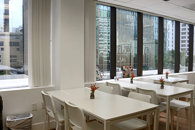 734d8952-ccb5-4645-bdf5-ecb6a8307004